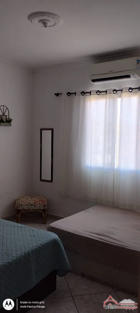 Casa, 3 quartos, 229 m² - Foto 3