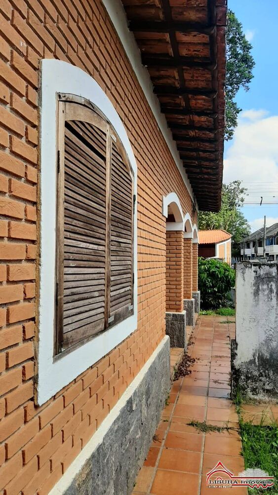 Casa à venda com 3 quartos, 220m² - Foto 7