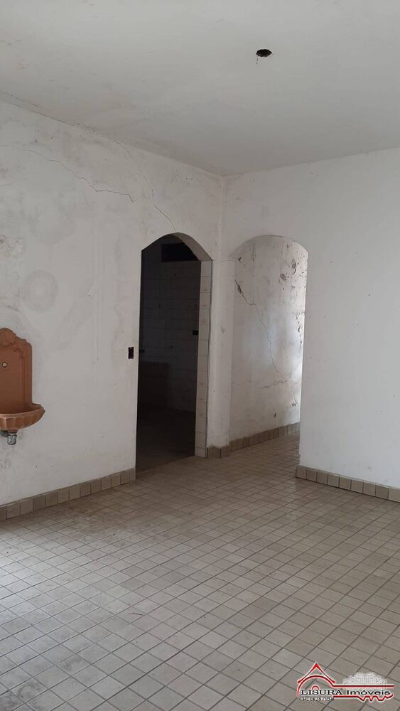 Casa à venda com 3 quartos, 220m² - Foto 11