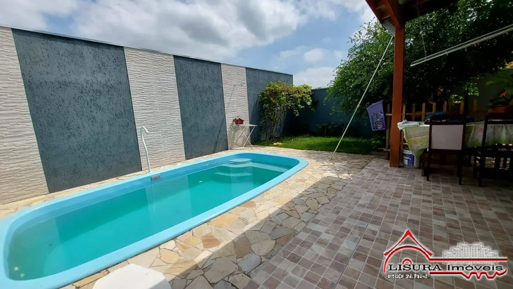 Casa, 3 quartos, 210 m² - Foto 1