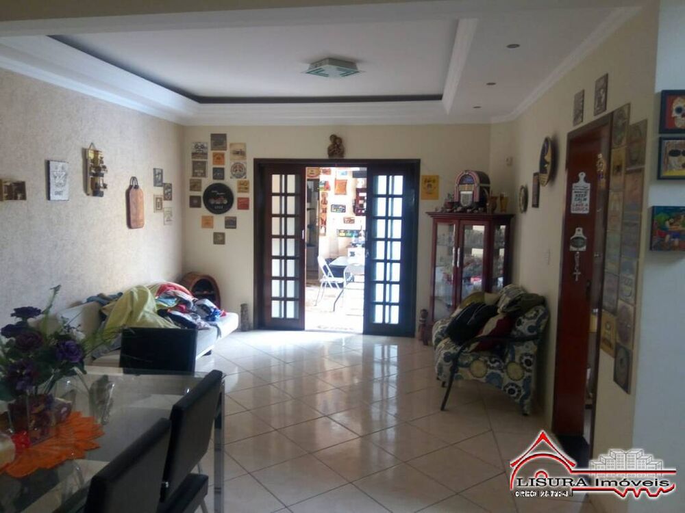 Casa, 3 quartos, 180 m² - Foto 3