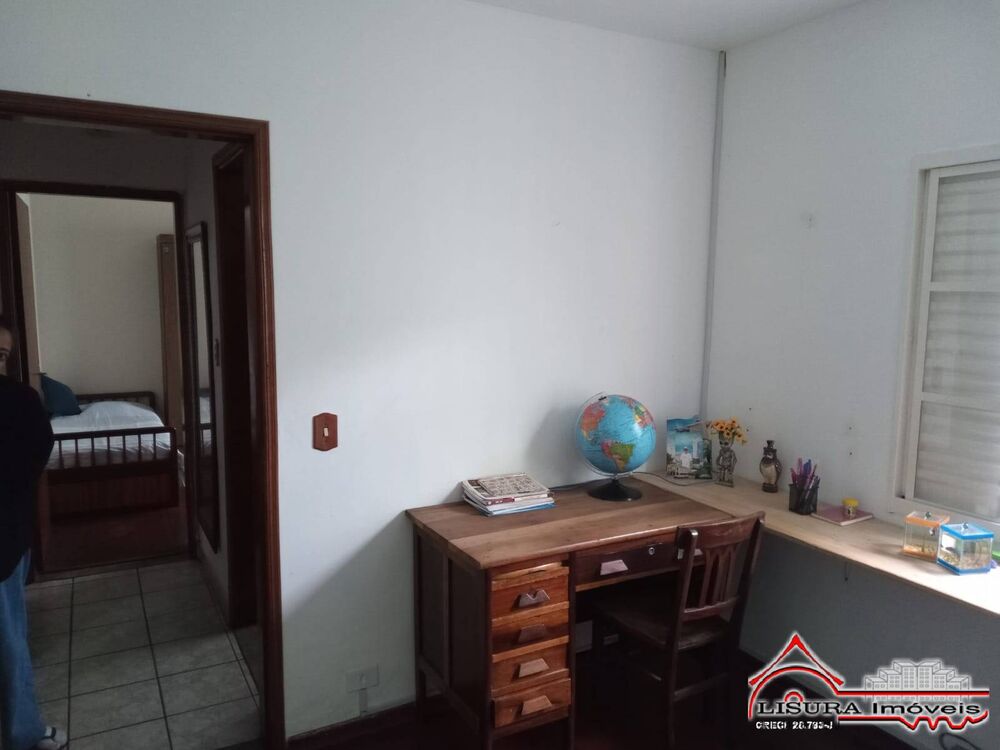 Casa à venda com 3 quartos, 100m² - Foto 2