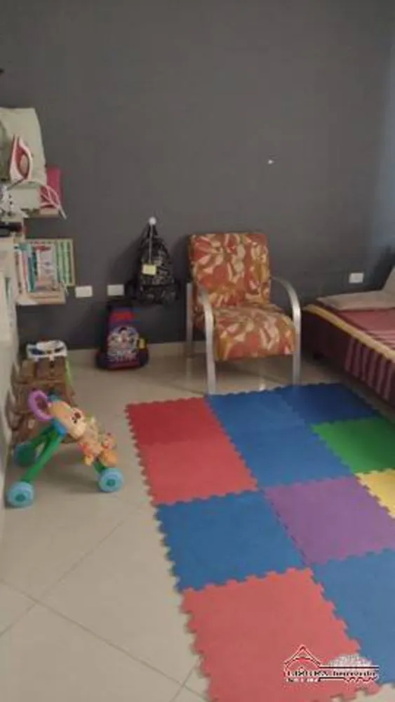 Casa, 4 quartos, 270 m² - Foto 12