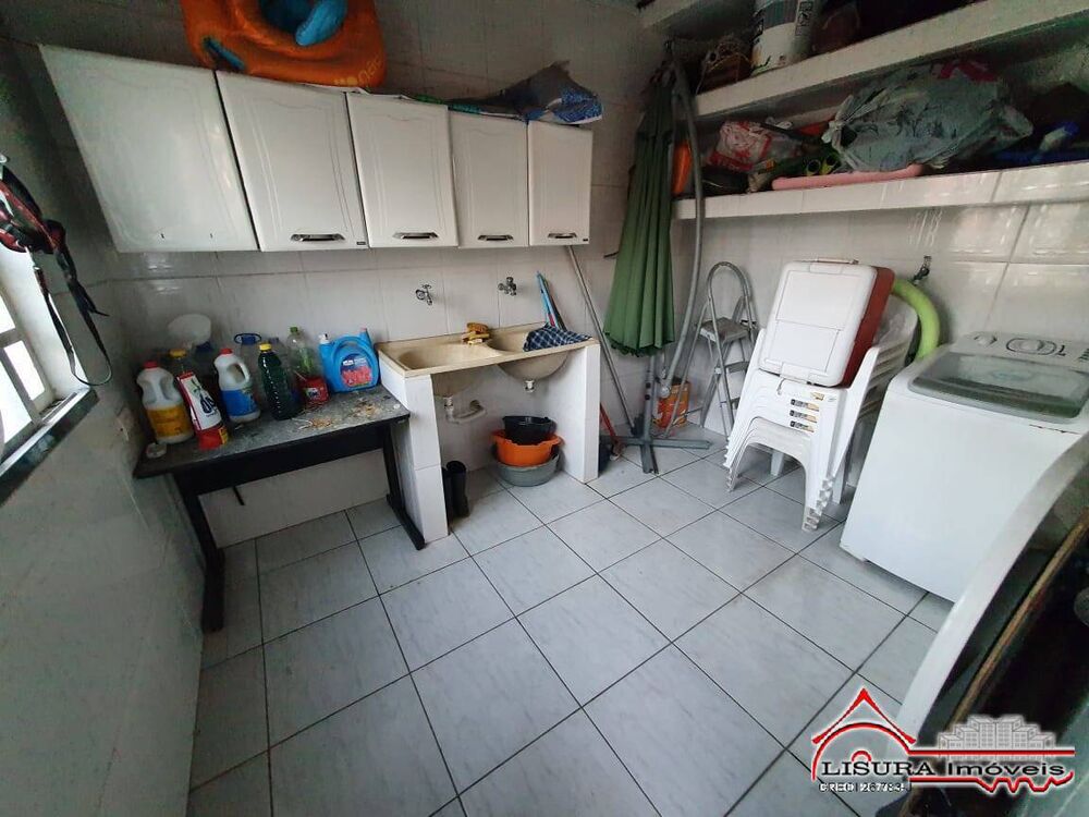Casa à venda com 3 quartos, 120m² - Foto 2