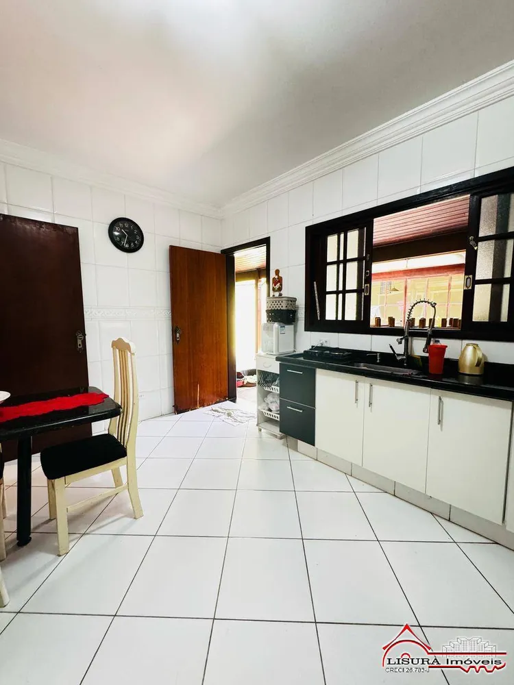 Casa, 4 quartos, 260 m² - Foto 5