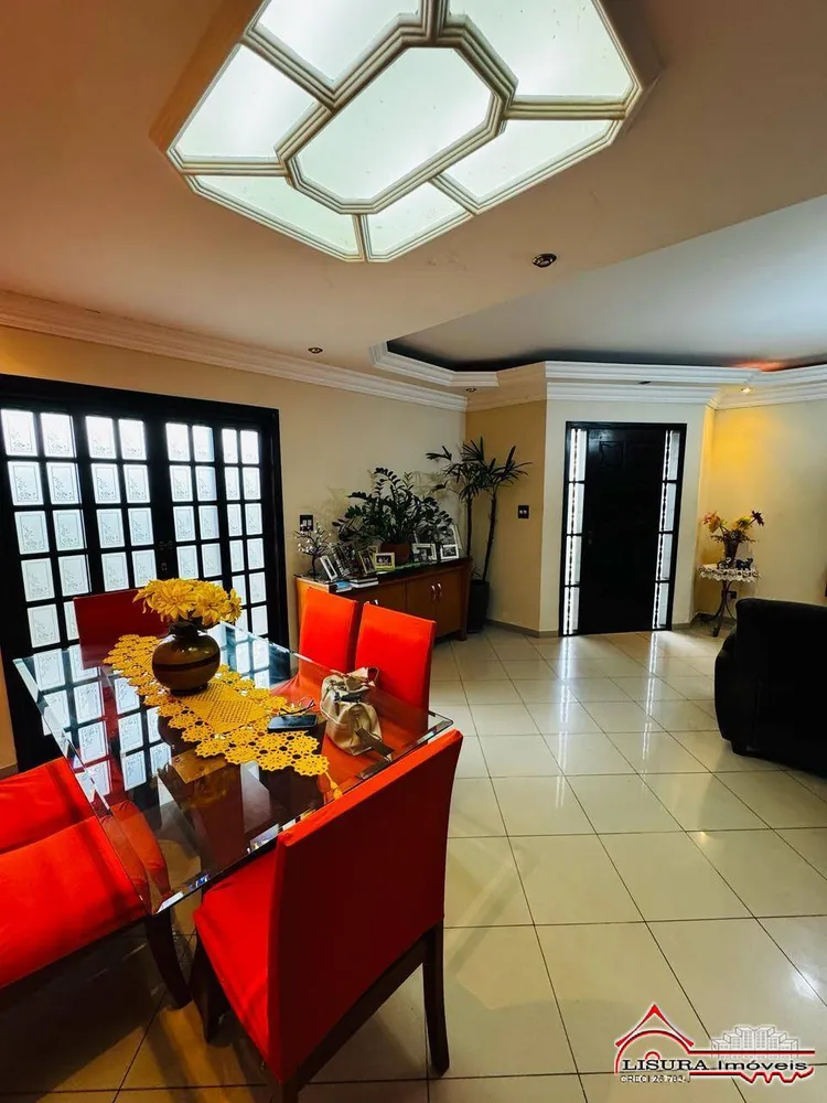 Casa, 4 quartos, 260 m² - Foto 2
