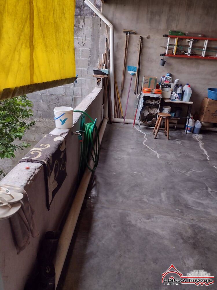 Casa à venda com 4 quartos, 340m² - Foto 11