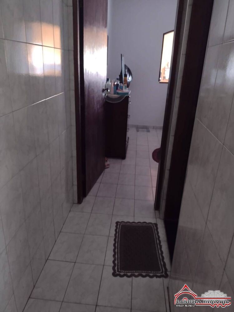 Casa à venda com 4 quartos, 340m² - Foto 6