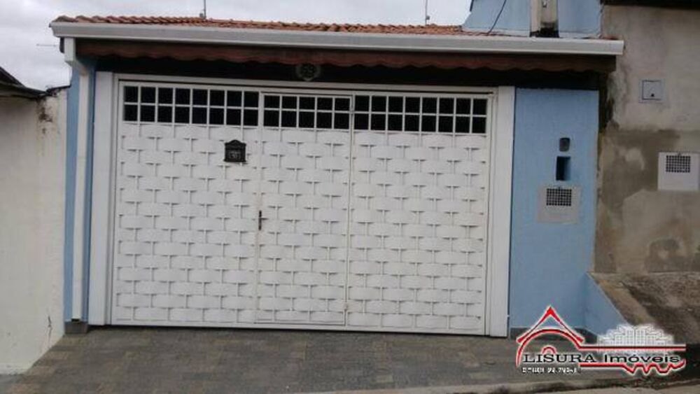 Casa à venda com 2 quartos, 97m² - Foto 1
