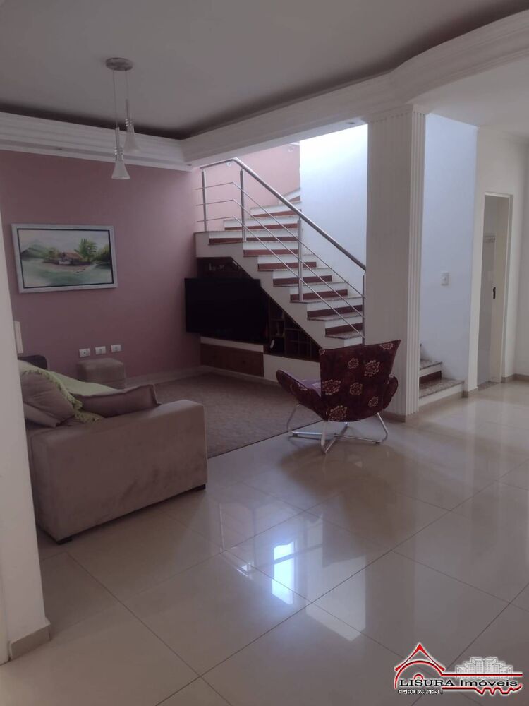 Casa à venda com 3 quartos, 180m² - Foto 7