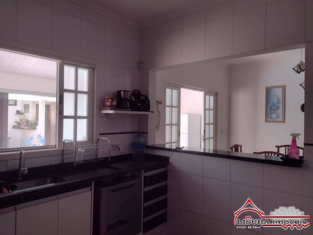 Casa à venda com 3 quartos, 180m² - Foto 28