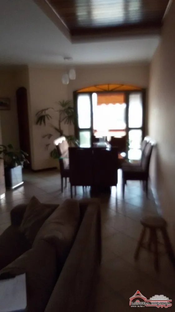 Casa, 3 quartos, 178 m² - Foto 1