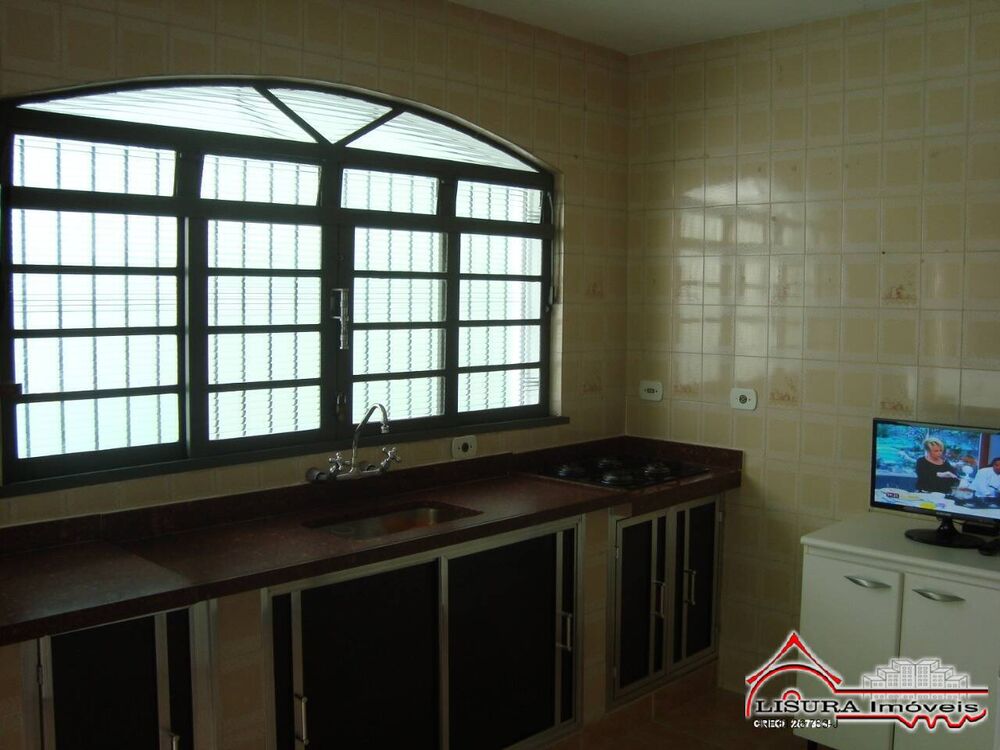 Casa à venda com 4 quartos, 259m² - Foto 11