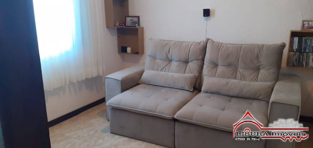 Casa à venda com 4 quartos, 259m² - Foto 3
