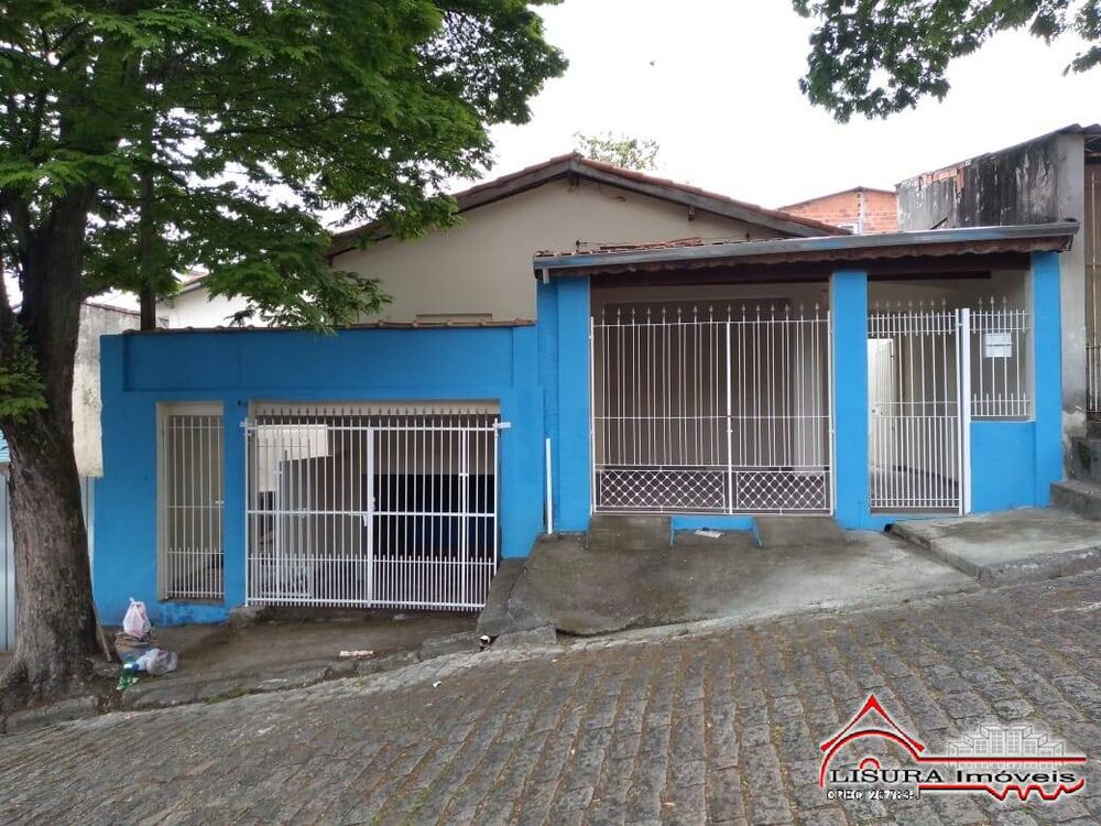 Casa à venda com 3 quartos, 11m² - Foto 1