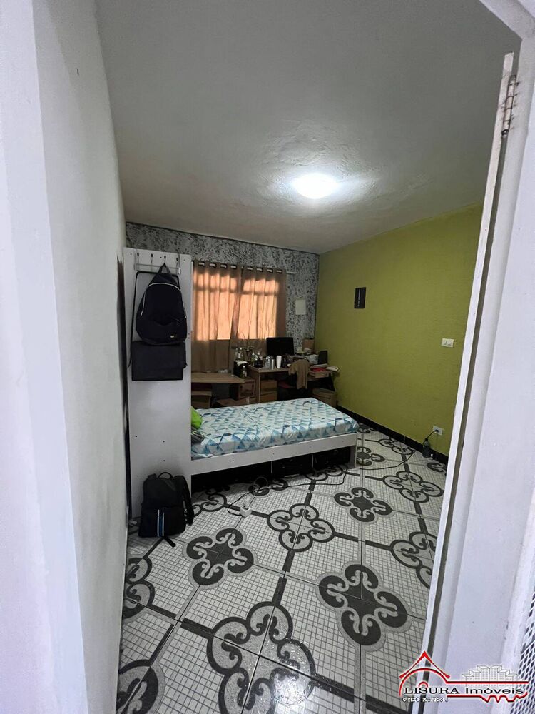 Casa à venda com 2 quartos, 94m² - Foto 4