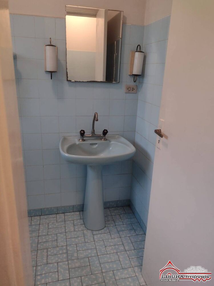 Casa à venda com 3 quartos, 250m² - Foto 6