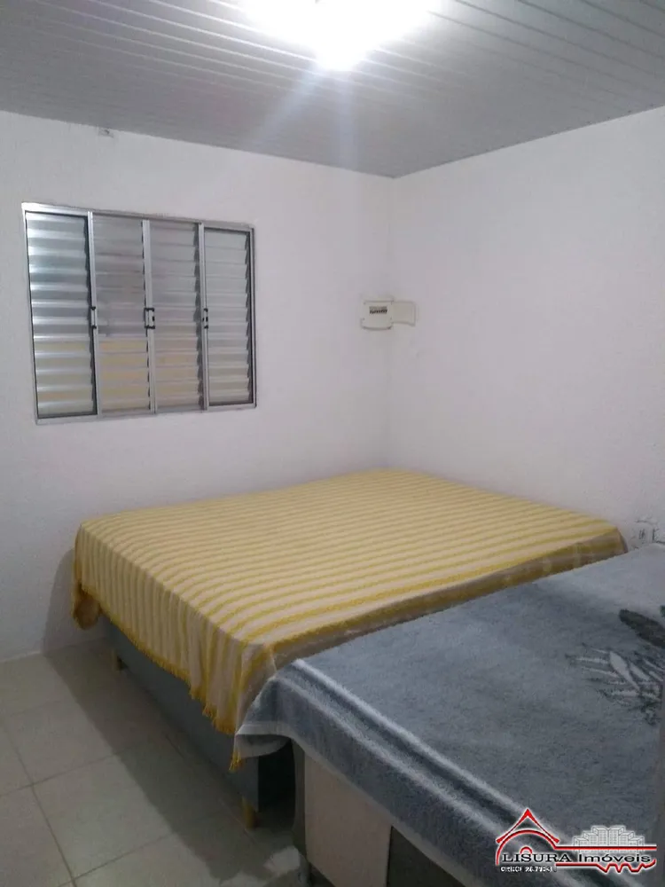 Chácara, 2 quartos, 2250 m² - Foto 1