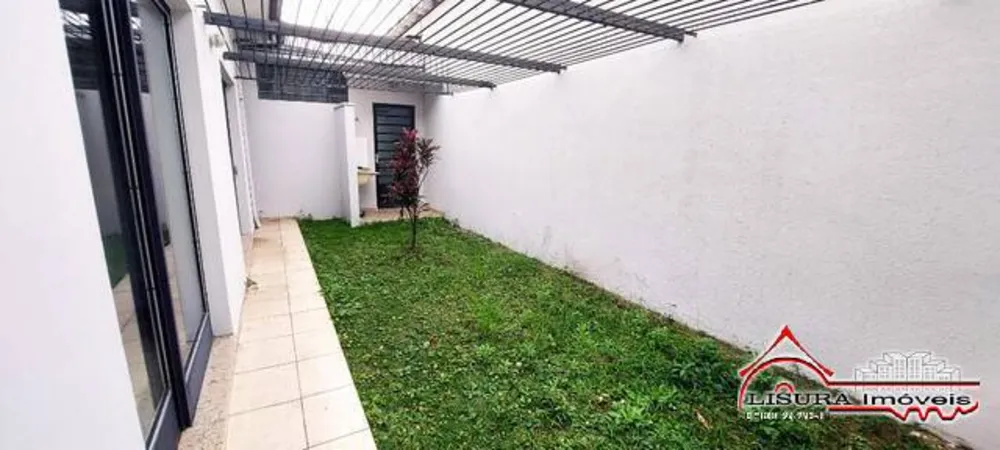 Casa, 4 quartos, 224 m² - Foto 1
