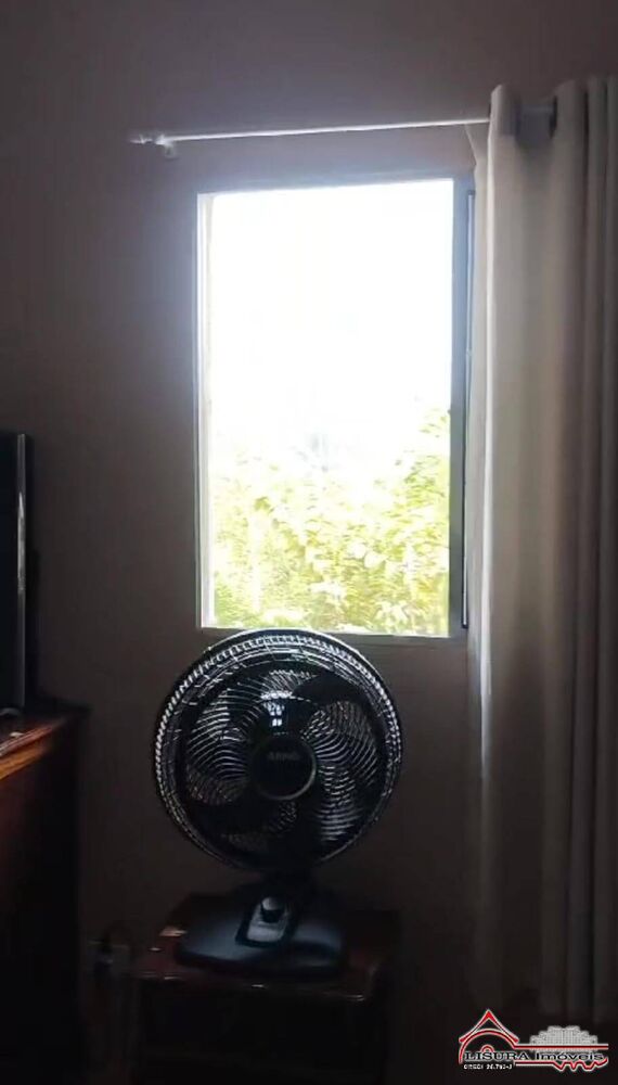 Chácara à venda com 2 quartos, 310m² - Foto 1