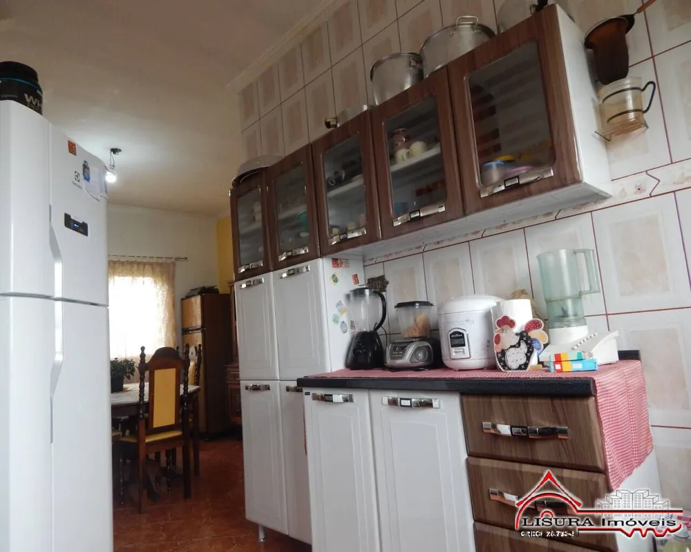 Casa, 3 quartos, 234 m² - Foto 4