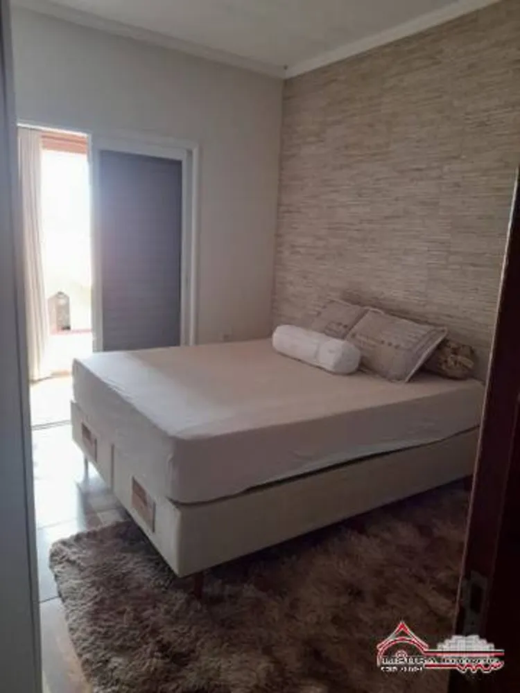 Casa, 3 quartos, 132 m² - Foto 2