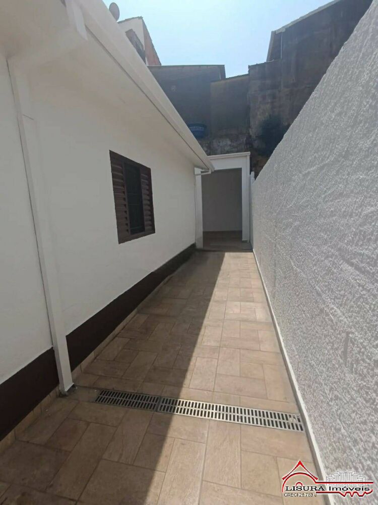 Casa à venda com 2 quartos, 117m² - Foto 3