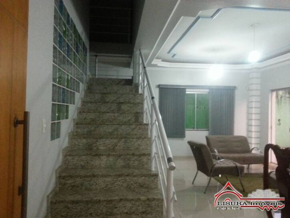 Casa, 4 quartos, 309 m² - Foto 2