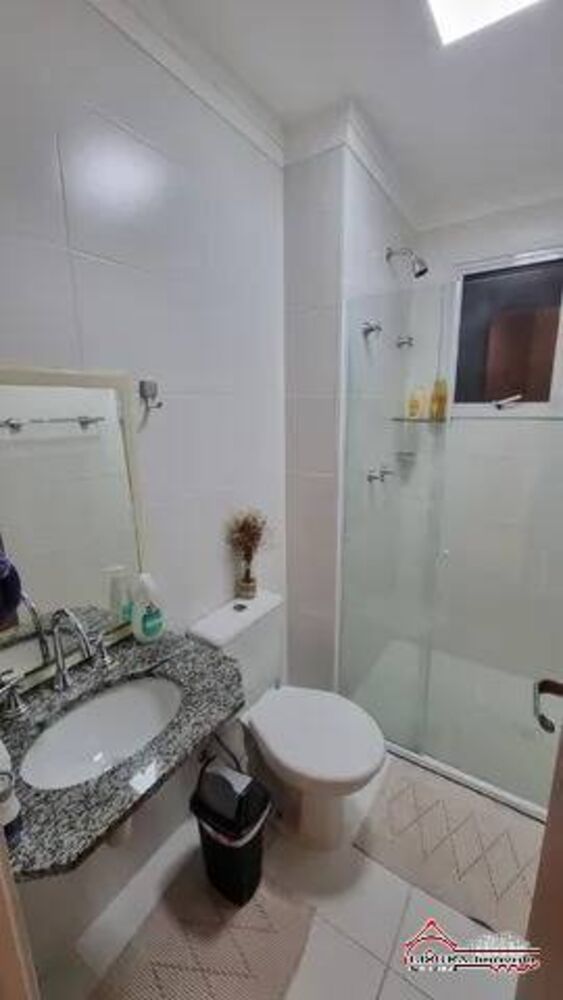 Apartamento à venda com 3 quartos, 92m² - Foto 4