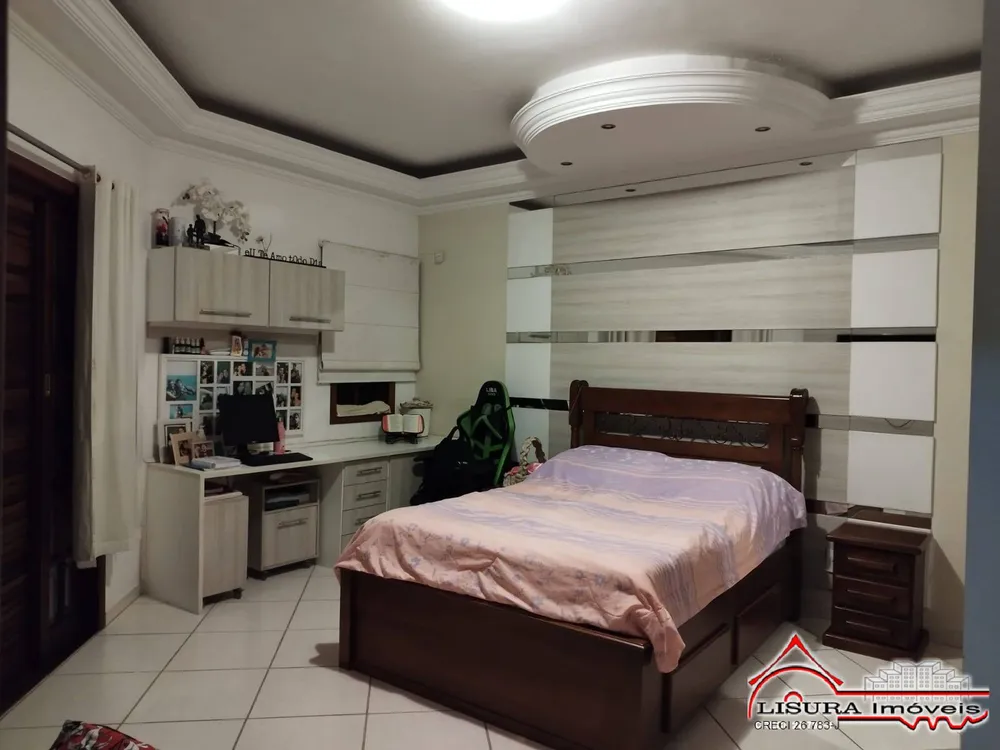 Casa, 3 quartos, 240 m² - Foto 8
