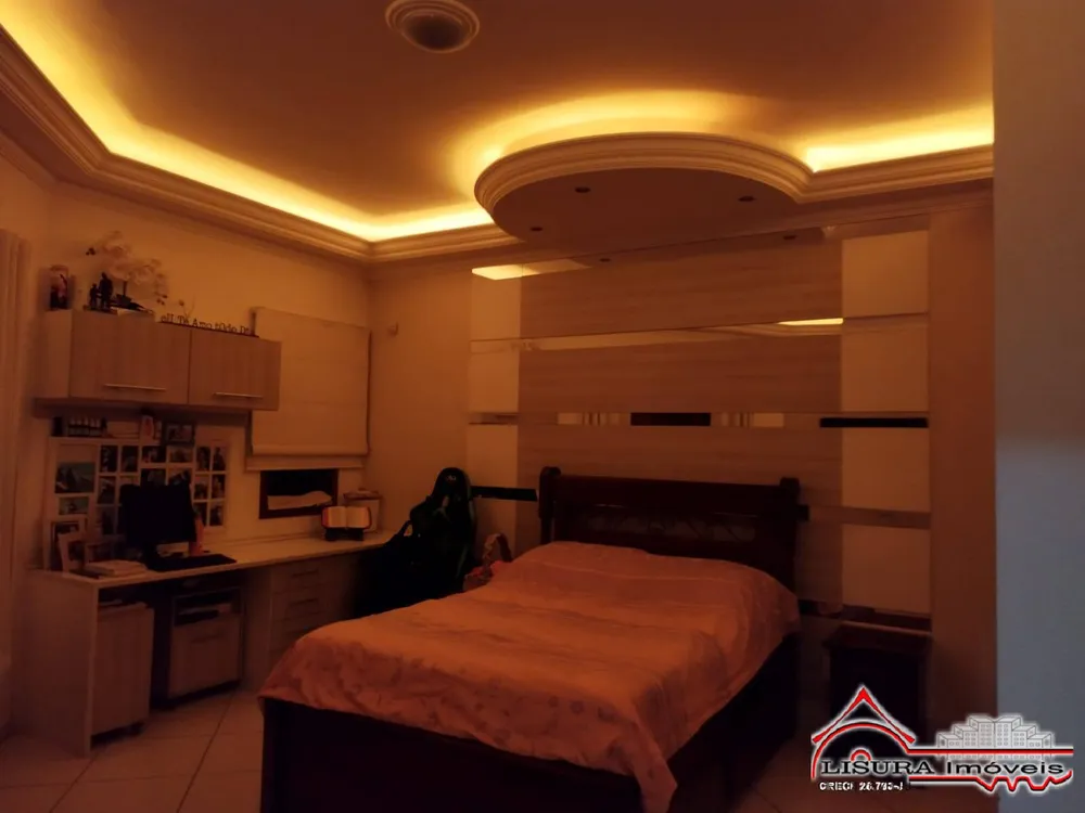 Casa, 3 quartos, 240 m² - Foto 6