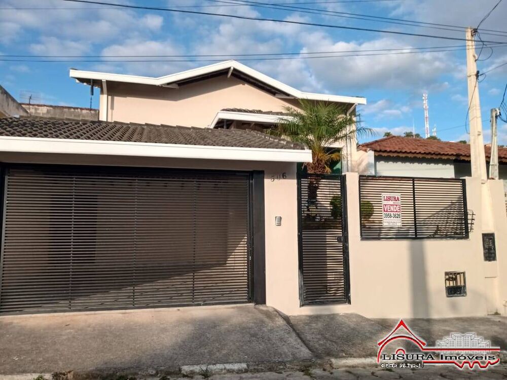Casa à venda com 3 quartos, 366m² - Foto 2