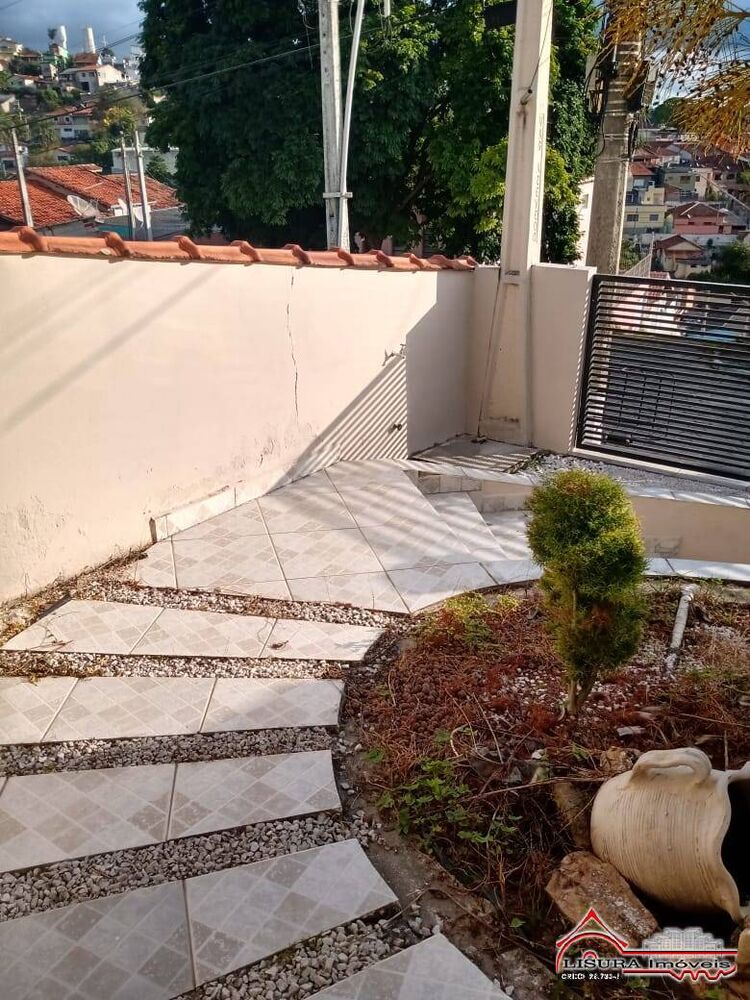 Casa à venda com 3 quartos, 366m² - Foto 3