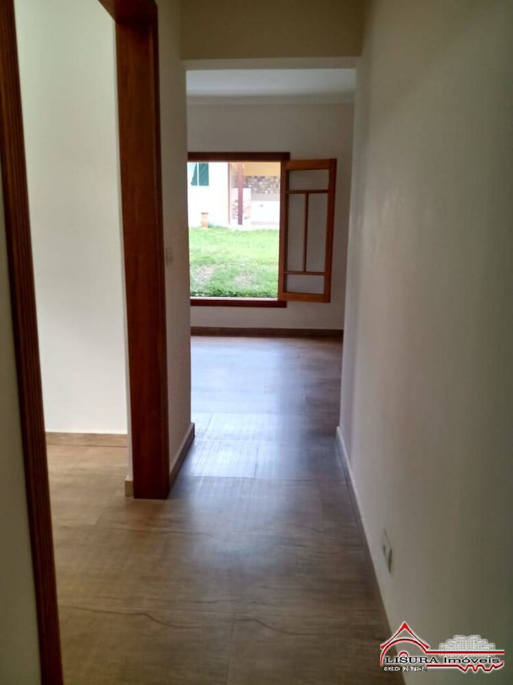 Casa à venda com 3 quartos, 366m² - Foto 11