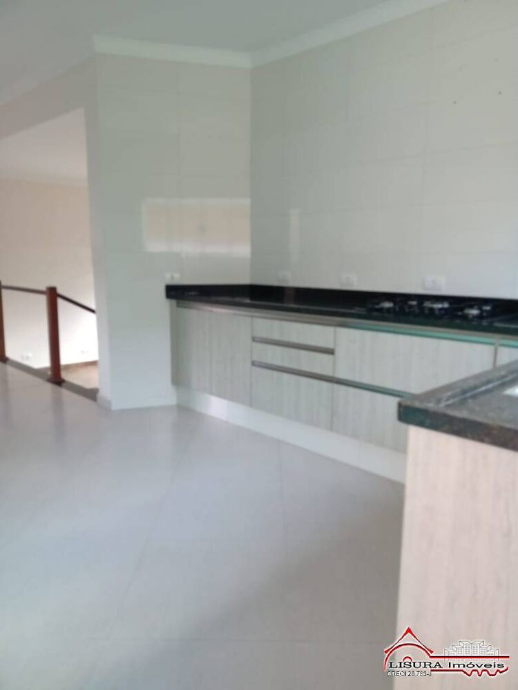 Casa à venda com 3 quartos, 366m² - Foto 5
