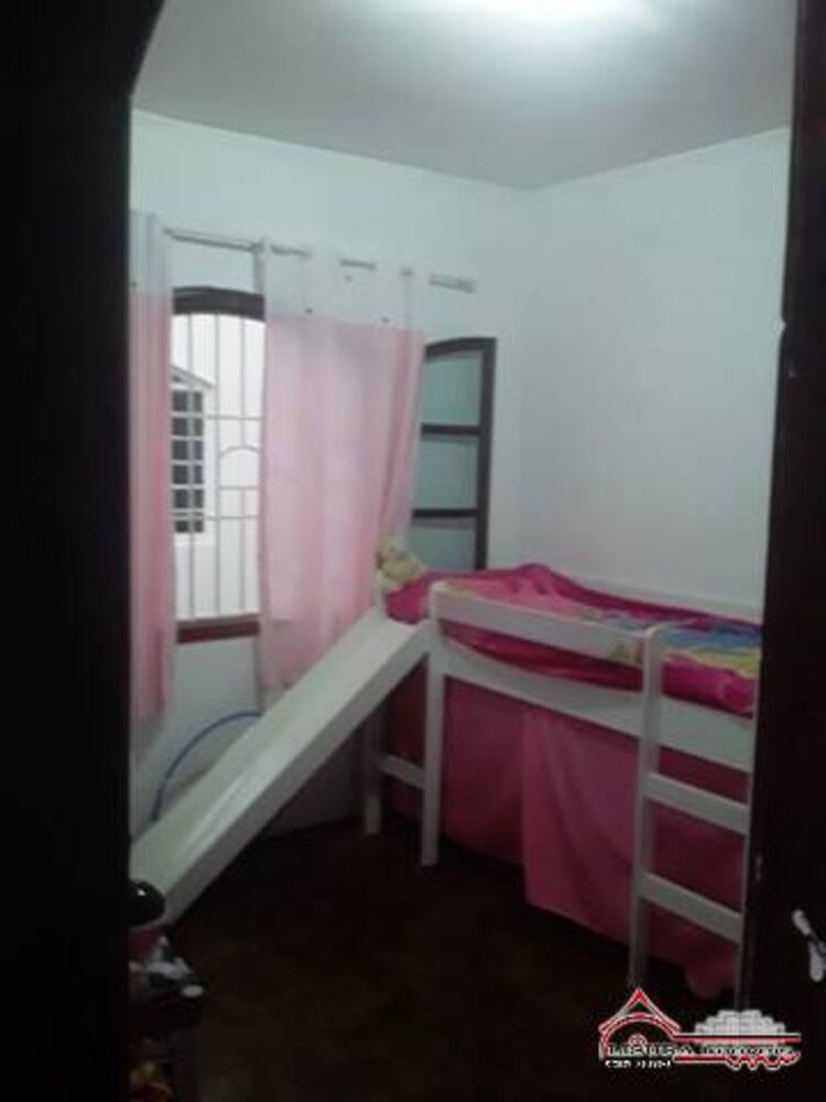 Casa à venda com 3 quartos, 176m² - Foto 3