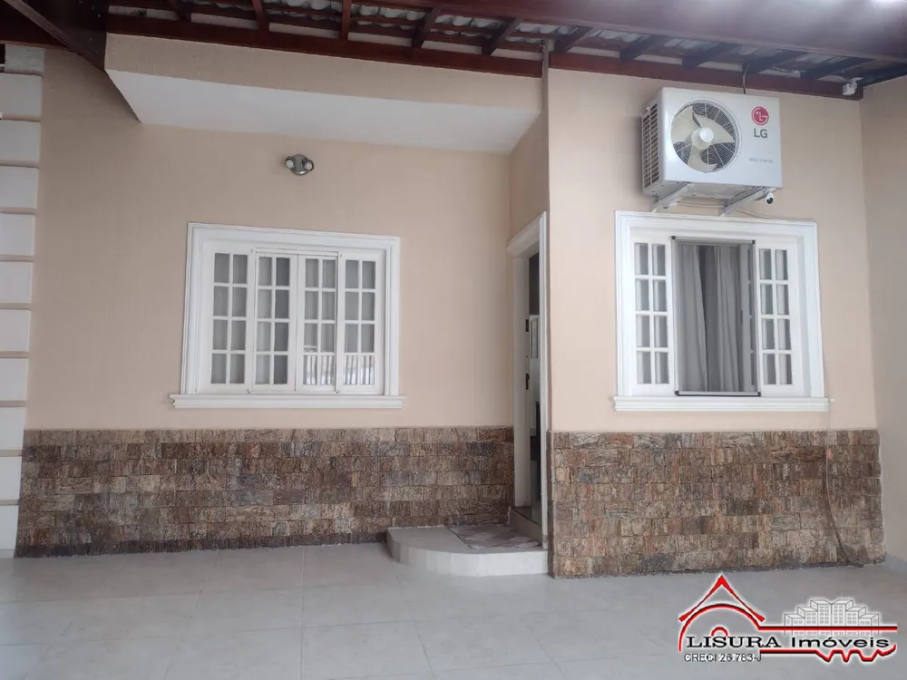 Casa, 3 quartos, 180 m² - Foto 1