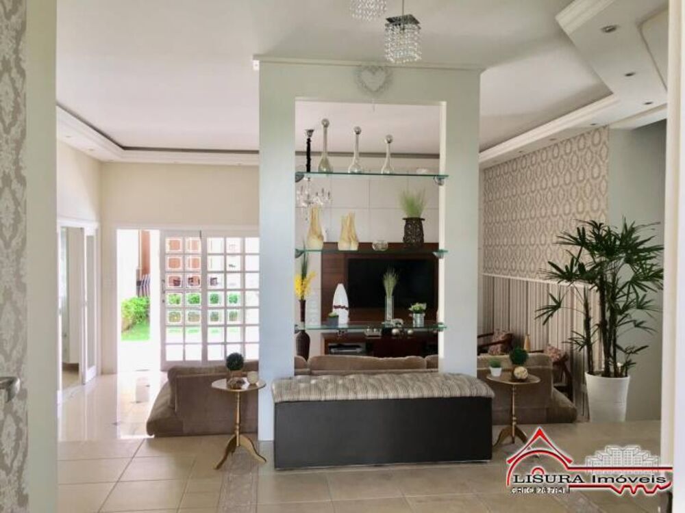 Casa de Condomínio à venda com 3 quartos, 287m² - Foto 1