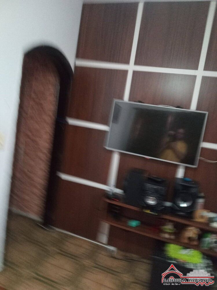 Casa, 4 quartos, 233 m² - Foto 2