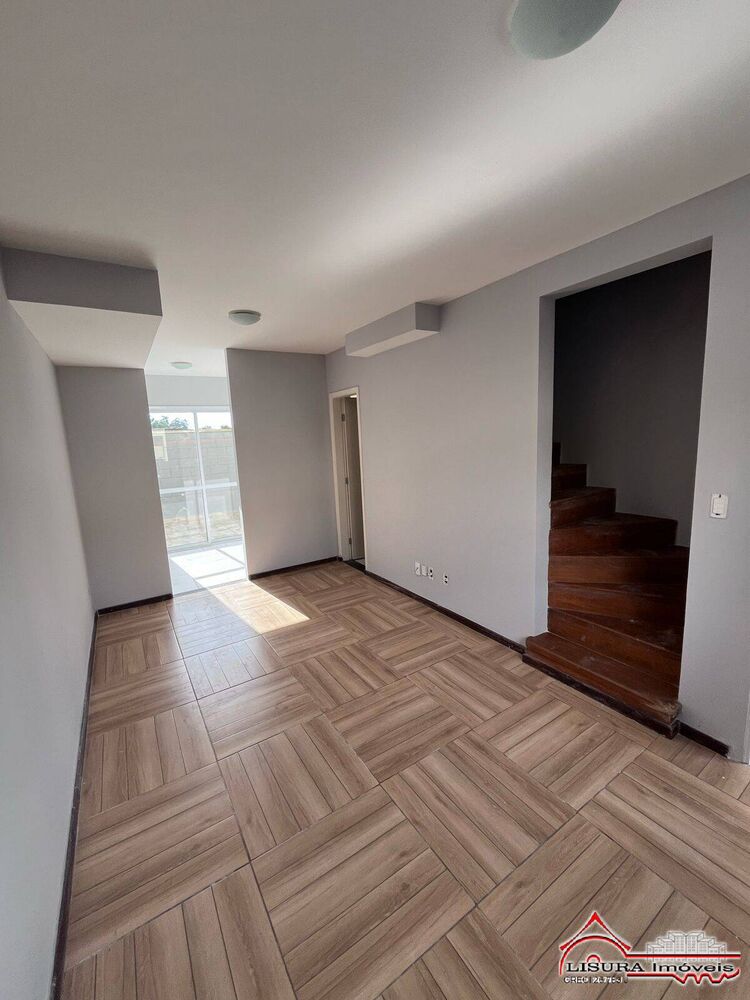 Casa de Condomínio à venda com 2 quartos, 56m² - Foto 2
