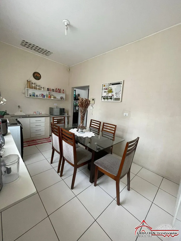 Casa, 3 quartos, 260 m² - Foto 2