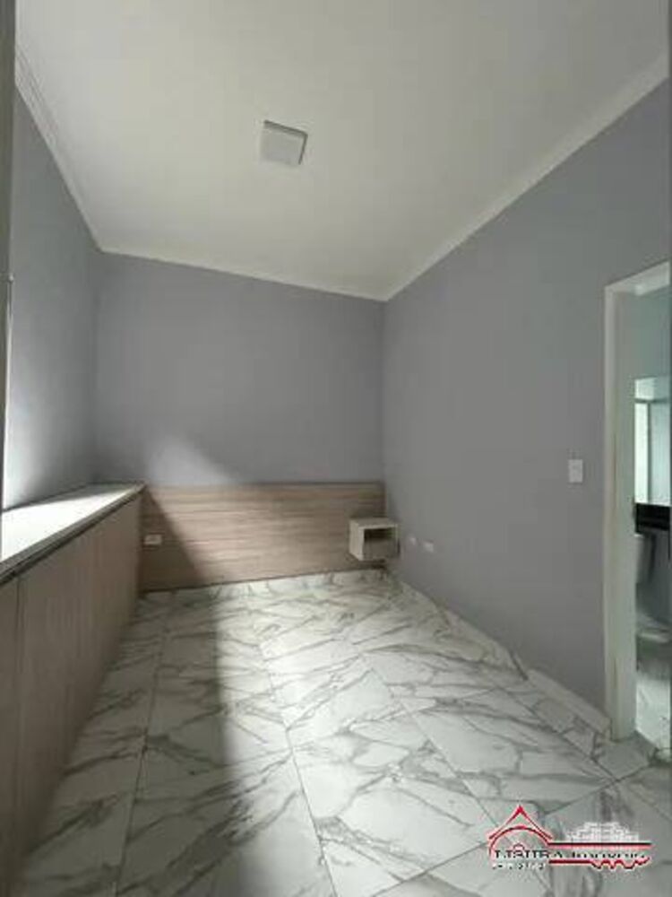Casa à venda com 3 quartos, 160m² - Foto 4