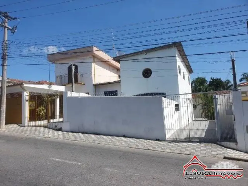 Casa, 3 quartos, 300 m² - Foto 1