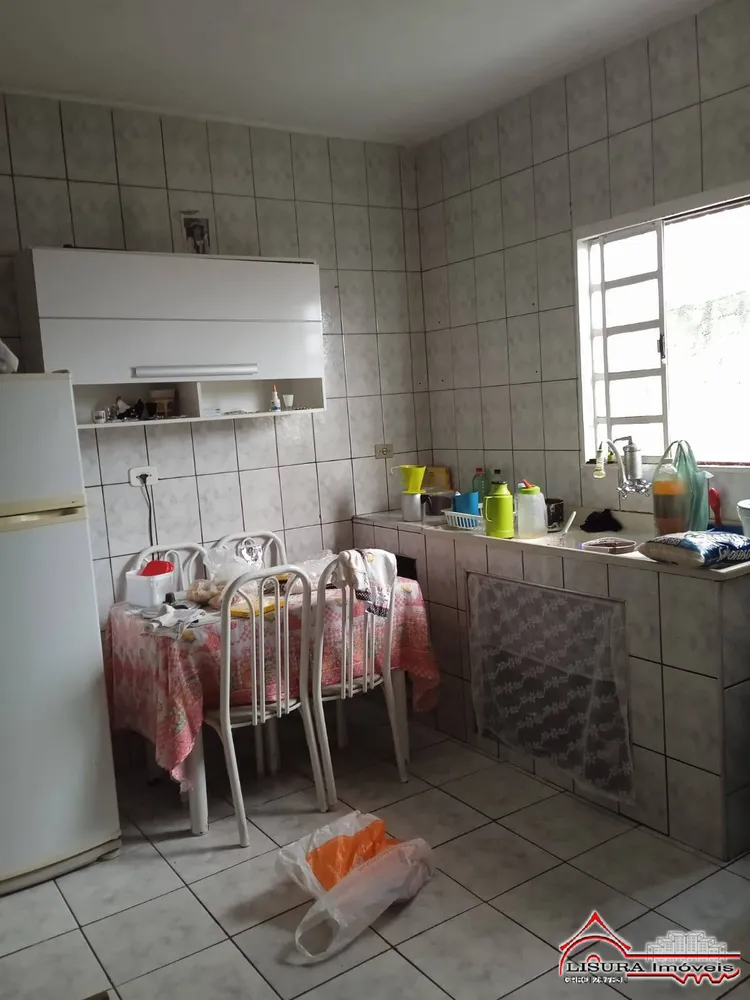 Casa, 4 quartos, 135 m² - Foto 1
