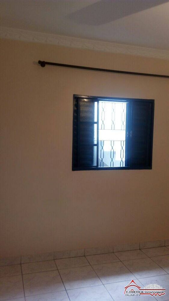 Casa à venda com 2 quartos, 1m² - Foto 1