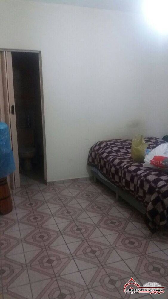 Casa à venda com 2 quartos, 1m² - Foto 3