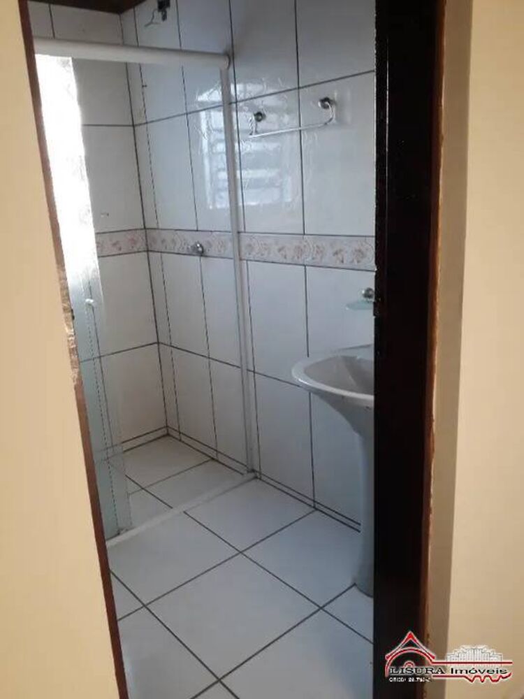Casa à venda com 2 quartos, 120m² - Foto 9