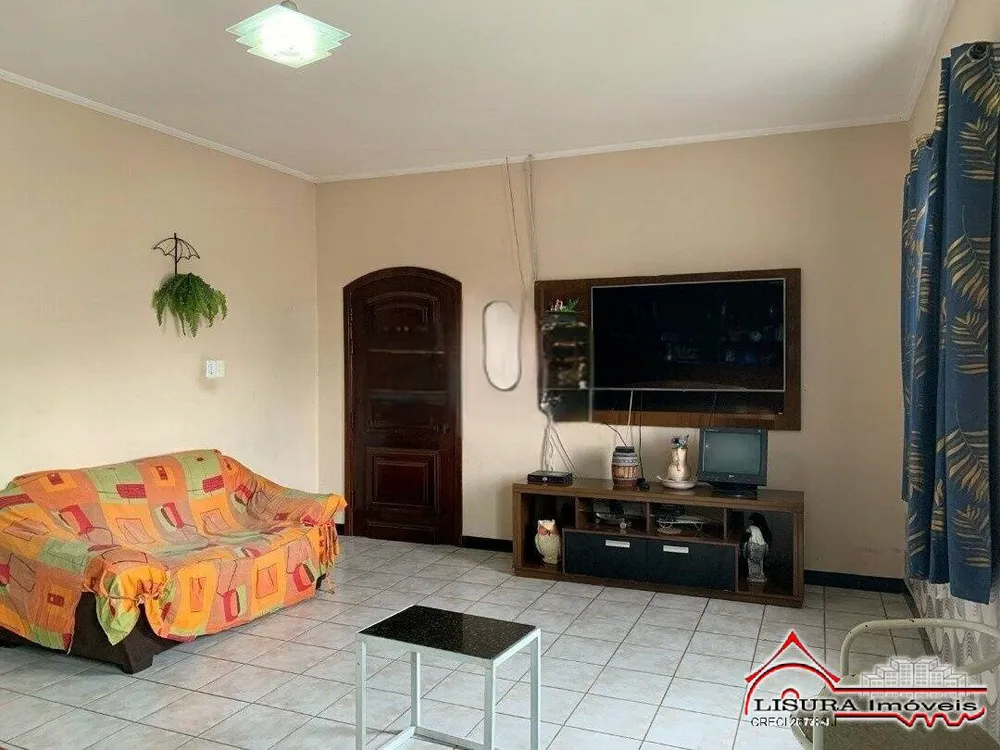 Casa, 3 quartos, 247 m² - Foto 4