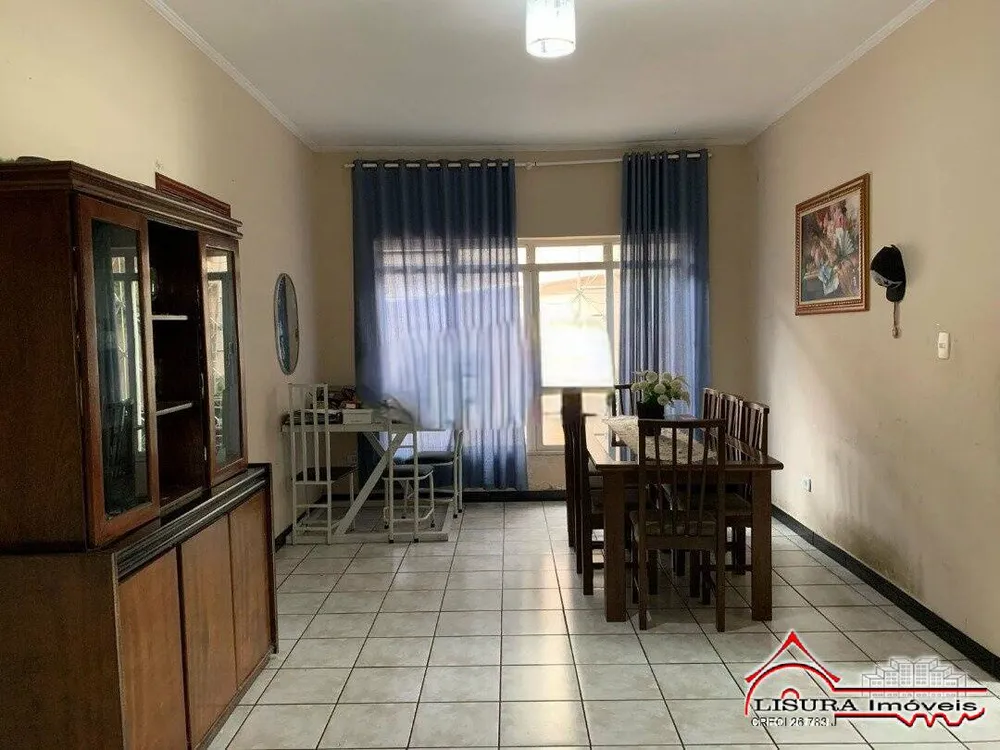 Casa, 3 quartos, 247 m² - Foto 3