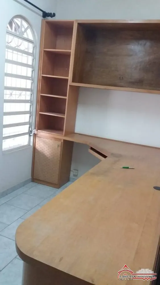 Casa, 5 quartos, 227 m² - Foto 1